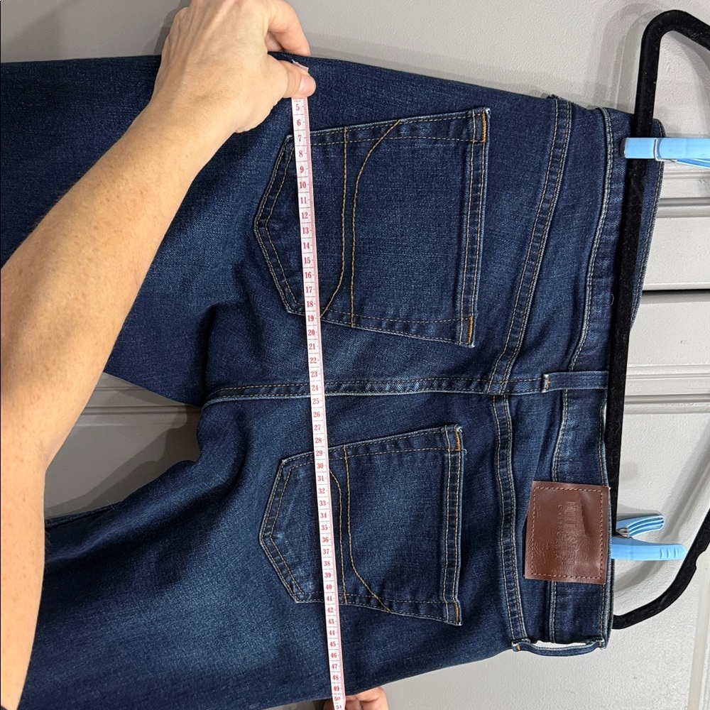 Hollister Dark Wash Straight Jeans - Picture 9 of 9